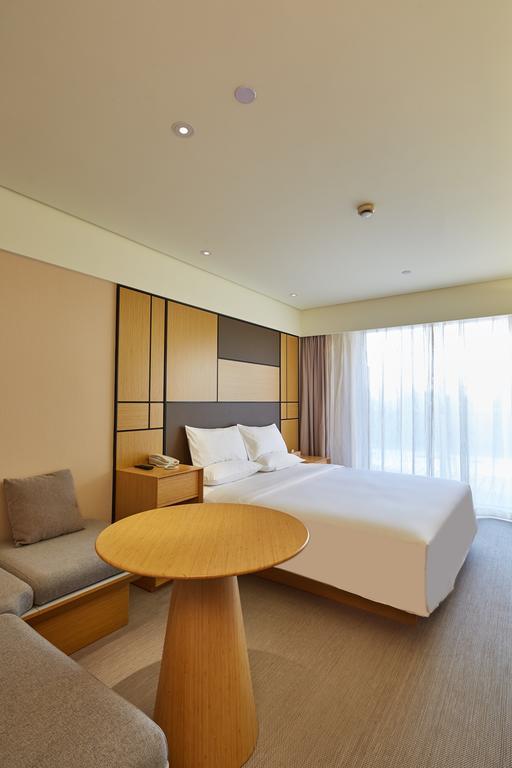 Ji Hotel Chengdu West Hi-Tech Zone Longhu Номер фото