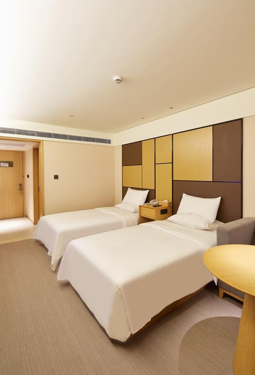Ji Hotel Chengdu West Hi-Tech Zone Longhu Номер фото