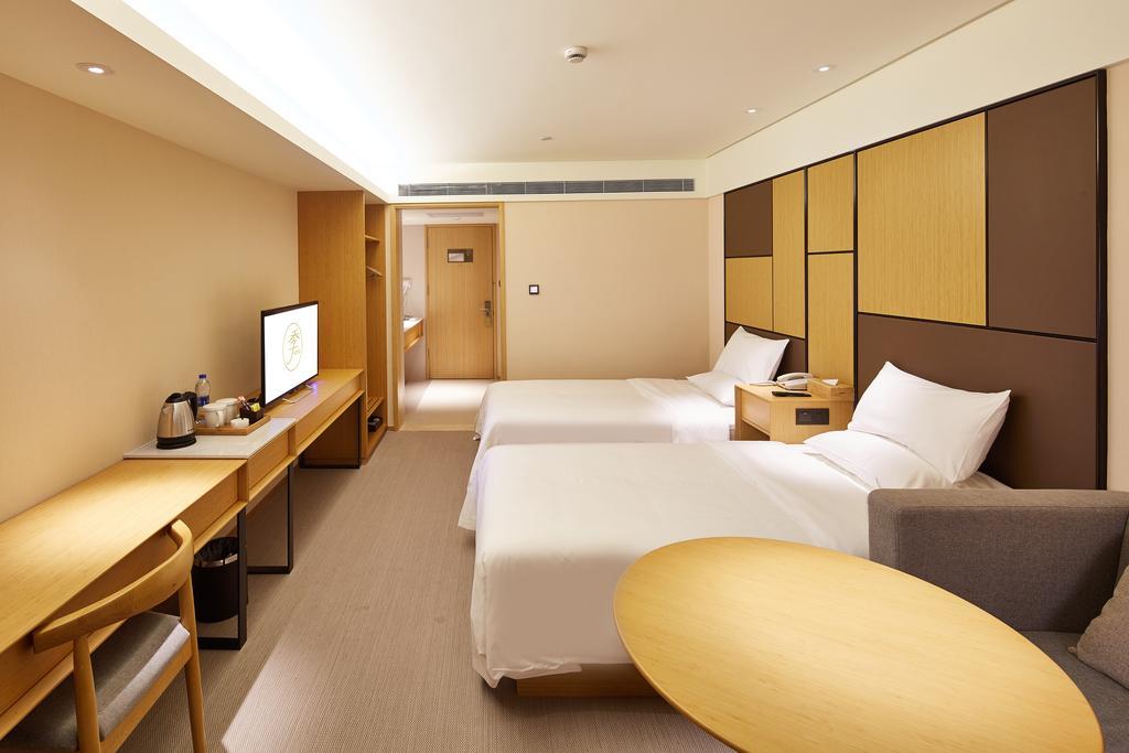 Ji Hotel Chengdu West Hi-Tech Zone Longhu Номер фото